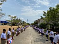 タイの学校に浄水器